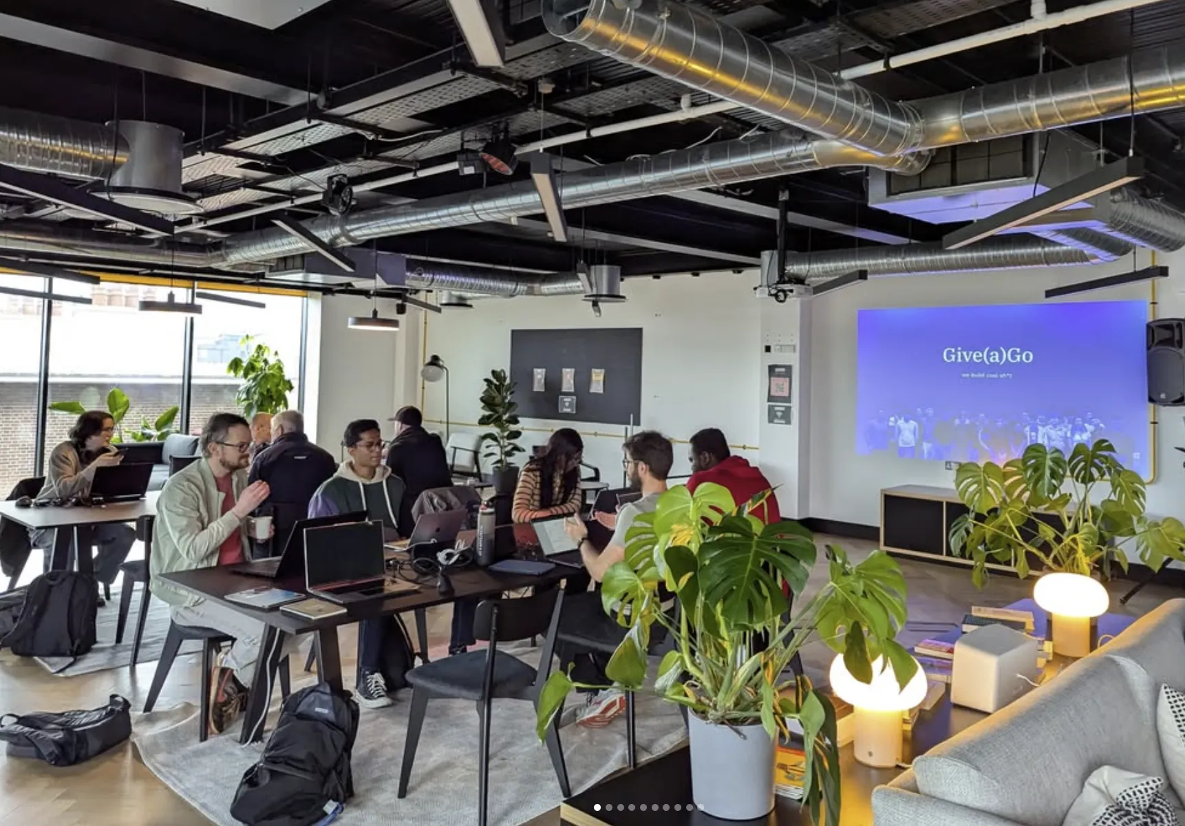 Give(a)Go community event